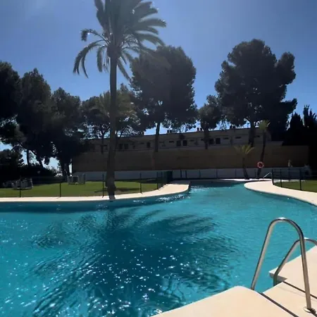 Puerto Banus - Tower Pool